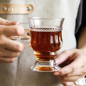 فنجان چای خوری طرح مادام کوکو