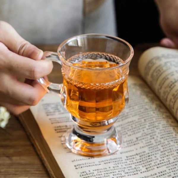 فنجان چای خوری طرح مادام کوکو